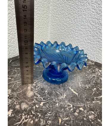 Конфетница на ножке