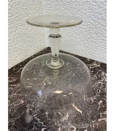 Конфетница на ножке