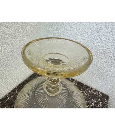 Конфетница на ножке