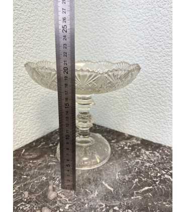 Конфетница на ножке