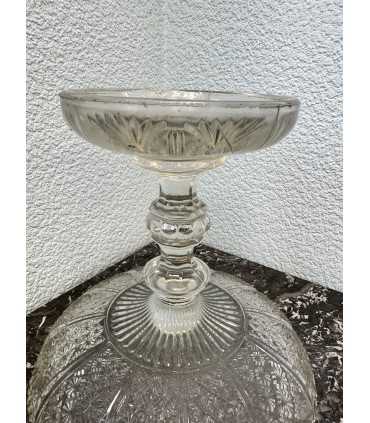 Конфетница на ножке