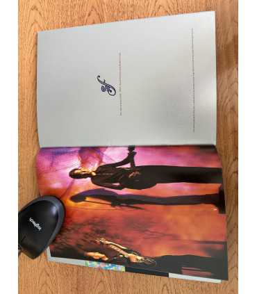 Журнал The Road to Graceland