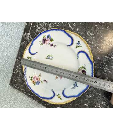 Тарелка №104