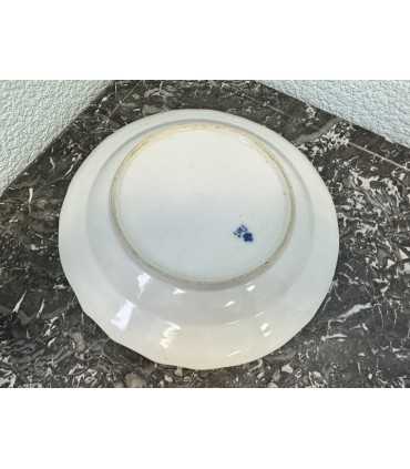 Тарелка №102