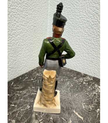 Фигурка солдата