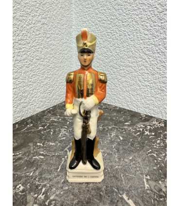 Статуэтка офицер гусар наполеоновской армии