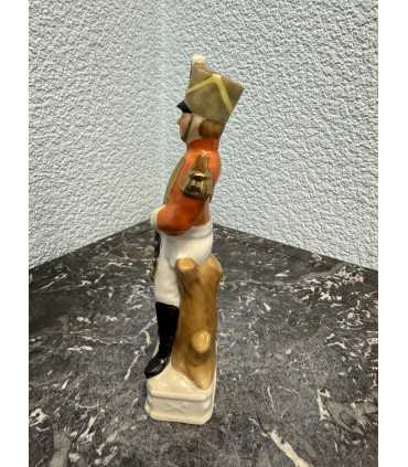 Статуэтка офицер гусар наполеоновской армии