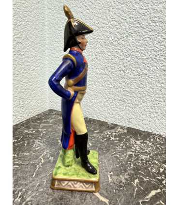 Фигурка солдата