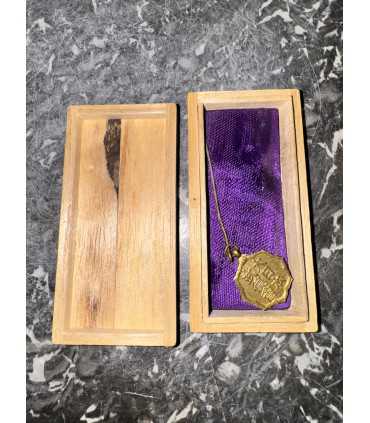 Знак общества Воинской добродетели Великой Японии