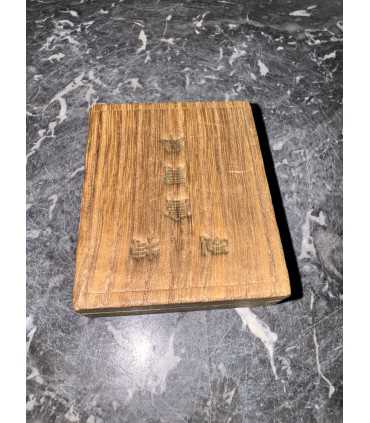 Знак за заслуги общества женщин патриоток Японии