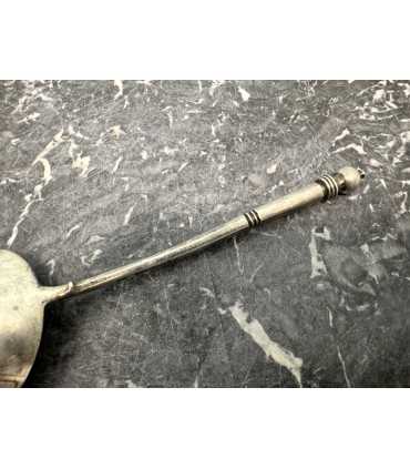 Ложка для меда